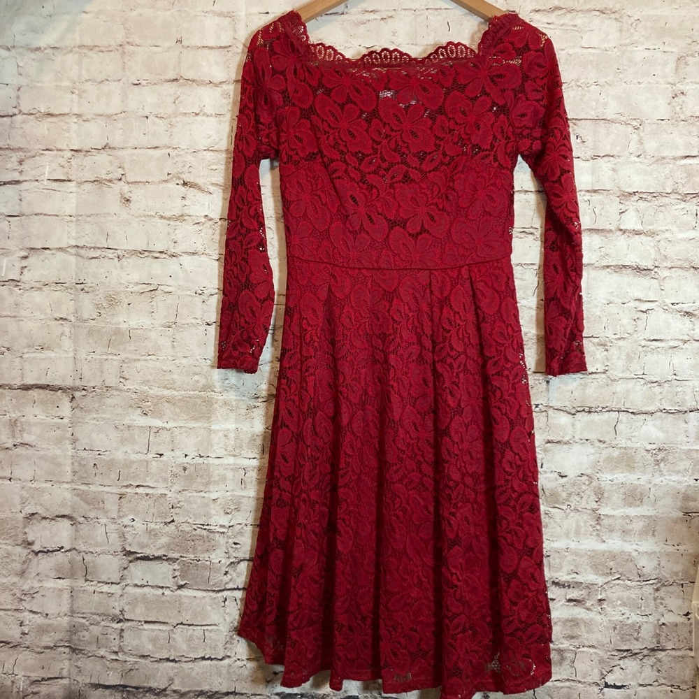 MissMay Dress Womens Small Red All Over Lace Overlay Off The Shoulder Midi Lined
